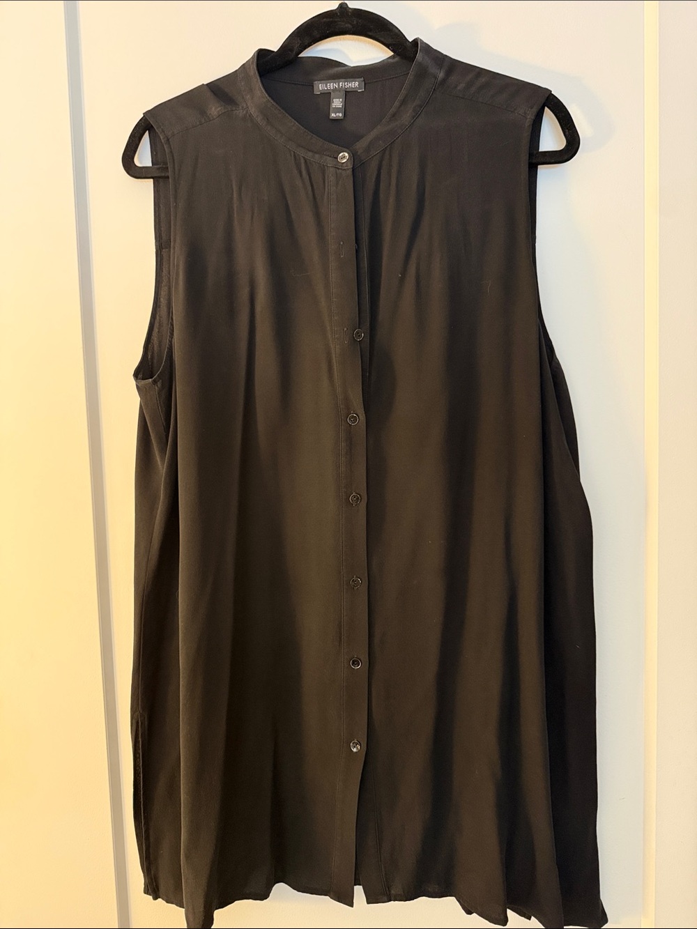 Eileen Fisher Black Sleeveless Button-Down Tunic